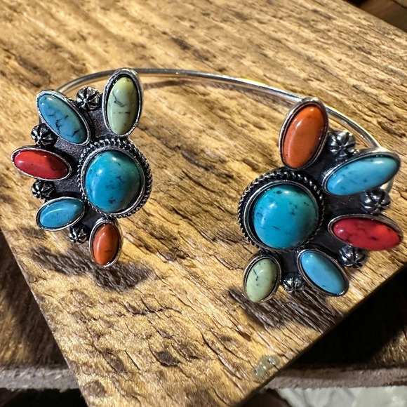 Southwestern-Inspired Bohemian Open Bangle with Multicolor Stones, Gift-Ready B - Picture 9 of 9
